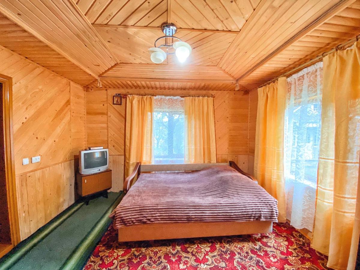 Вершина Карпат Hotel Krasnik Exterior photo